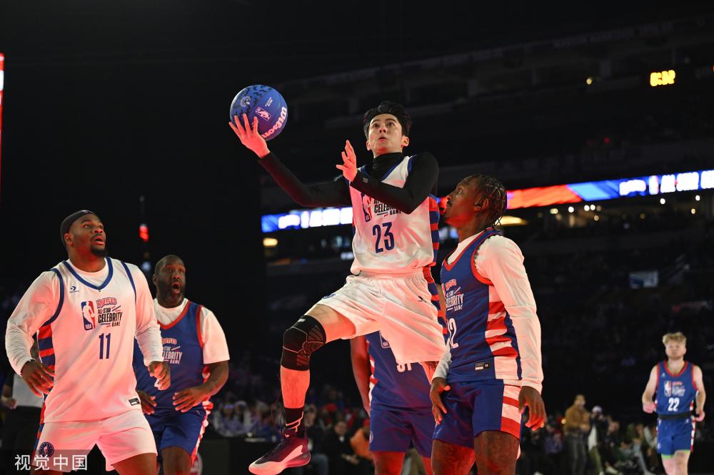 起展现了新 起展现了新